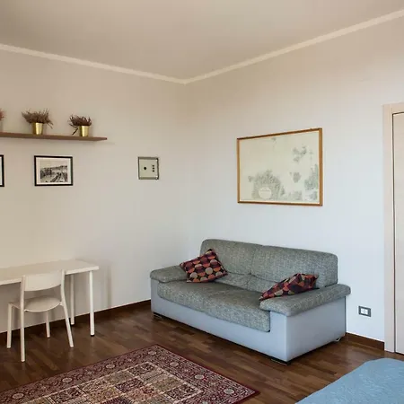 Casa Sottoripa Генуя
